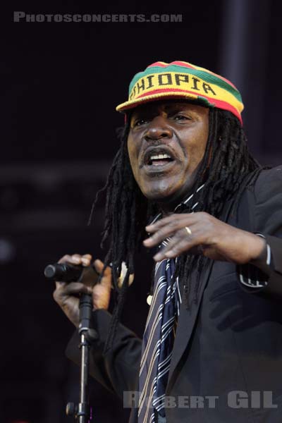 ALPHA BLONDY - 2008-07-04 - PARIS - Hippodrome de Longchamp - 